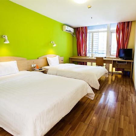 7Days Inn Guiyang West Yan'An Road Εξωτερικό φωτογραφία